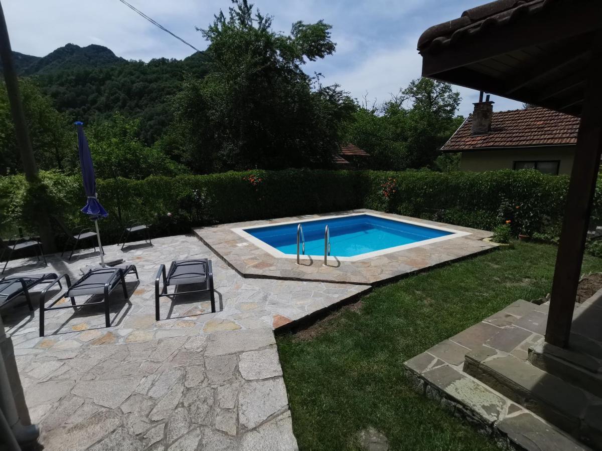 Villa Nanevi Tetewen Zewnętrze zdjęcie