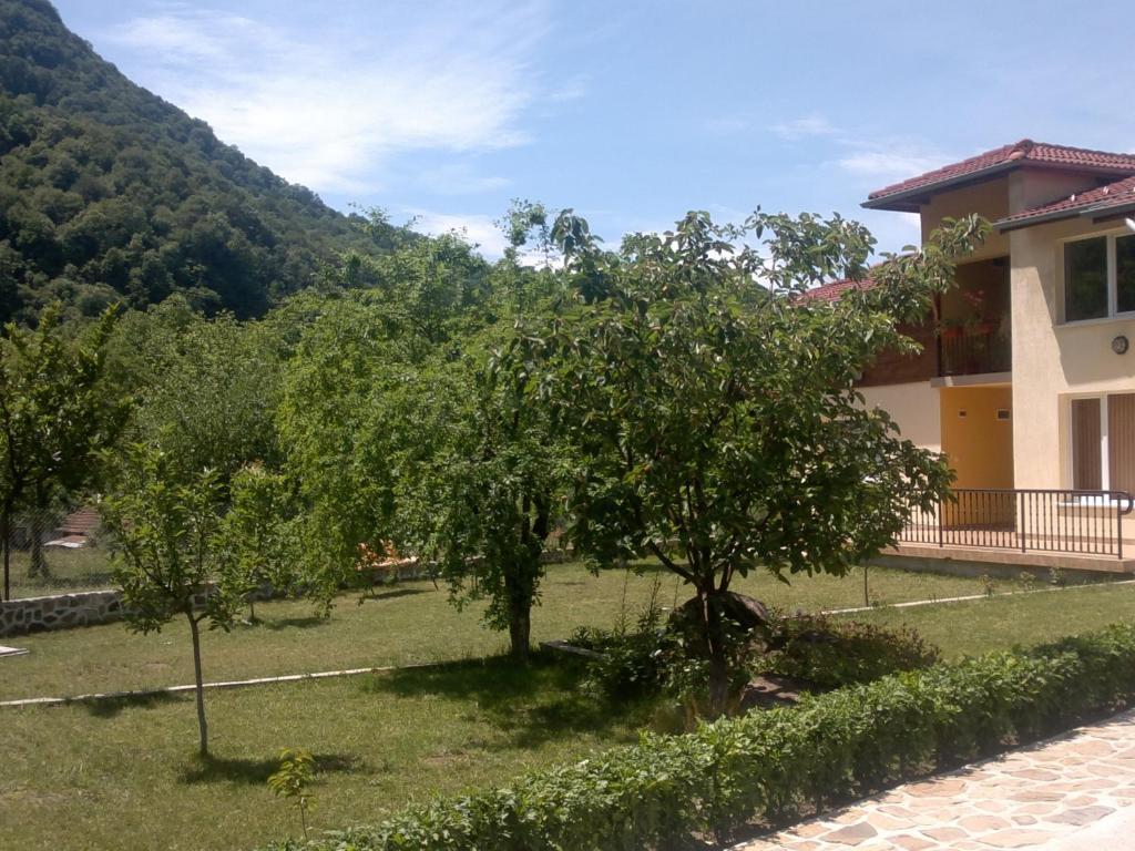 Villa Nanevi Tetewen Zewnętrze zdjęcie