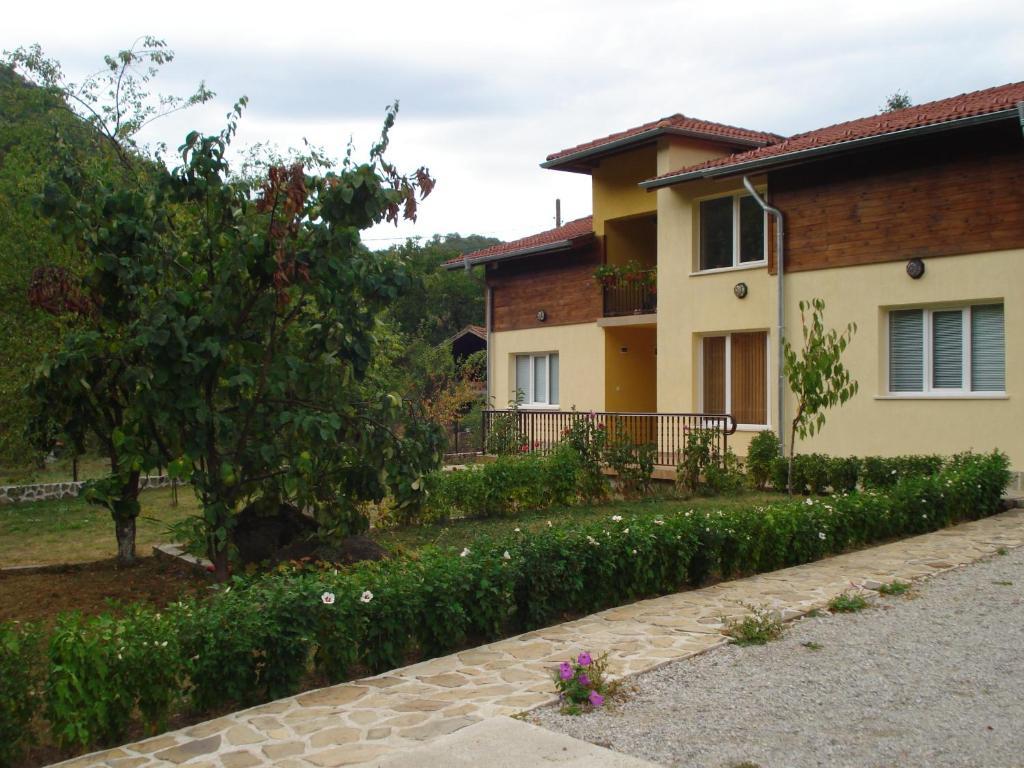 Villa Nanevi Tetewen Zewnętrze zdjęcie
