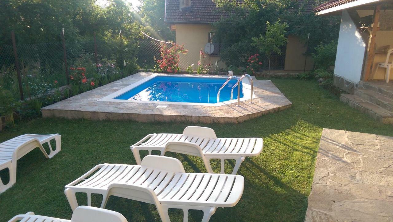Villa Nanevi Tetewen Zewnętrze zdjęcie